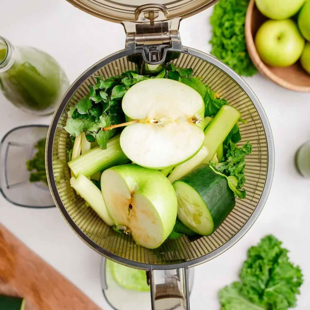 Kuvings AUTO10S Hands-Free Slow Juicer